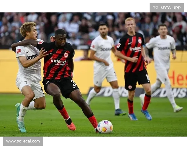 汉堡与法兰克福1-1握手言和，升班马展现韧性